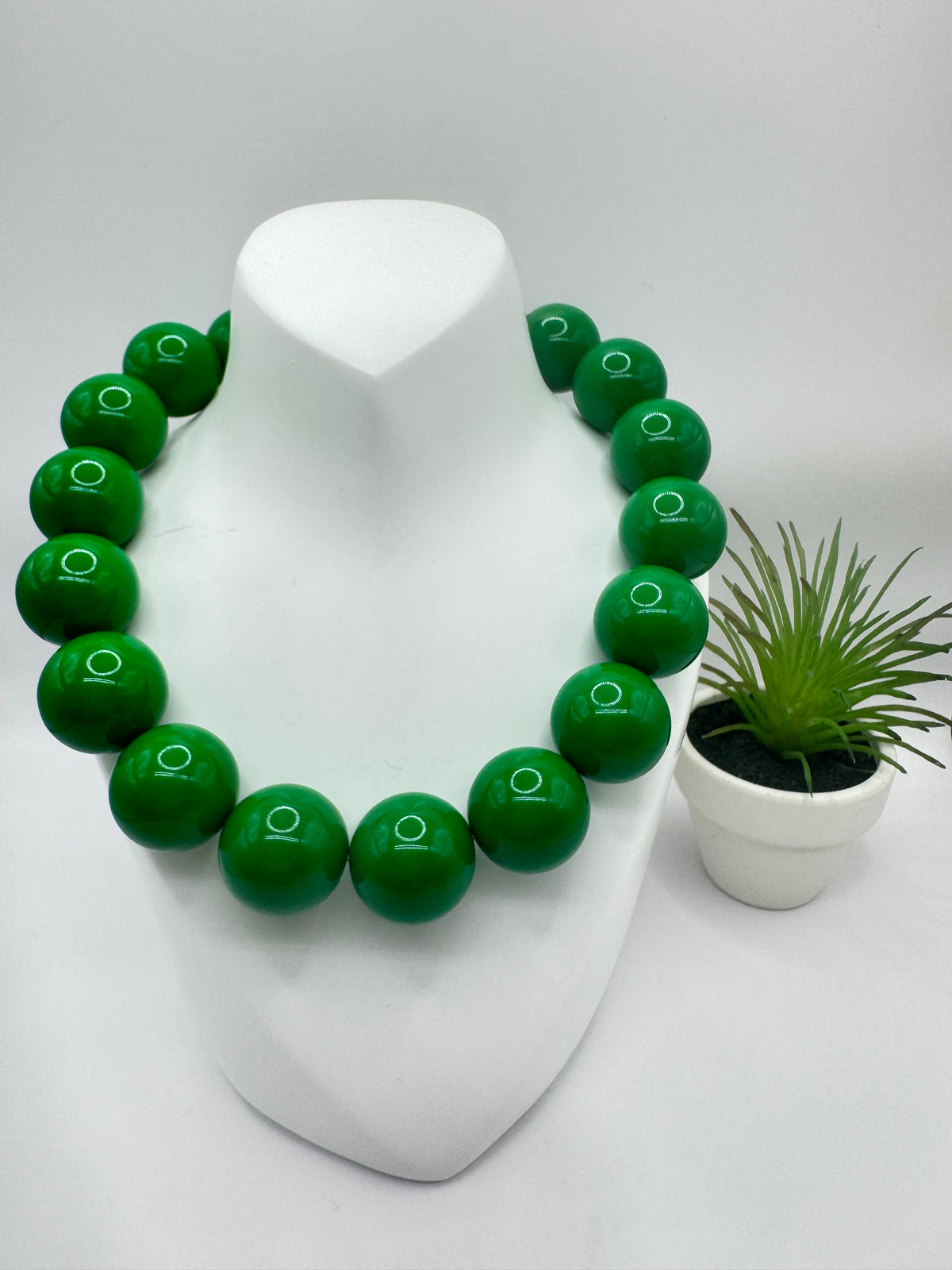 Green Essence Necklace  NK A009
