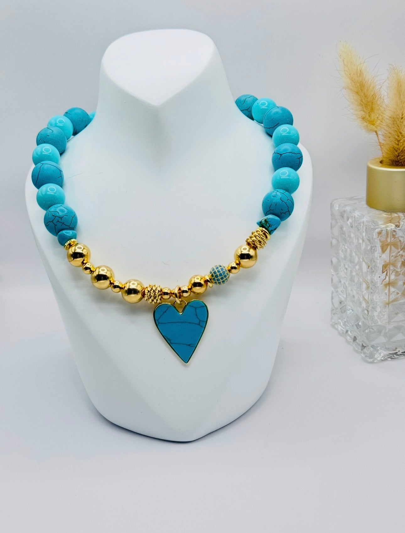 Turquoise Heart Glow  NK NS006