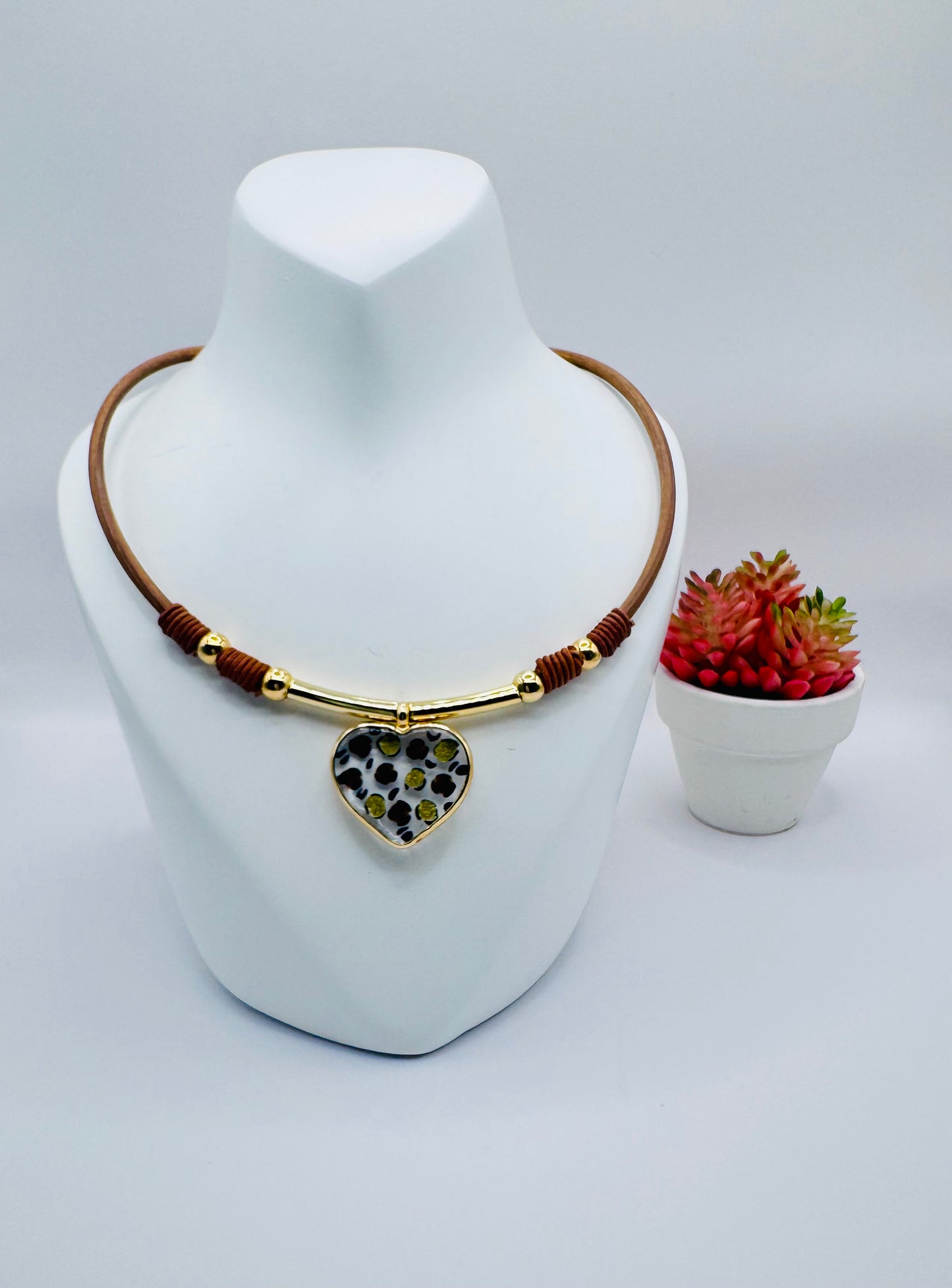 Golden wild heart. NK LC006